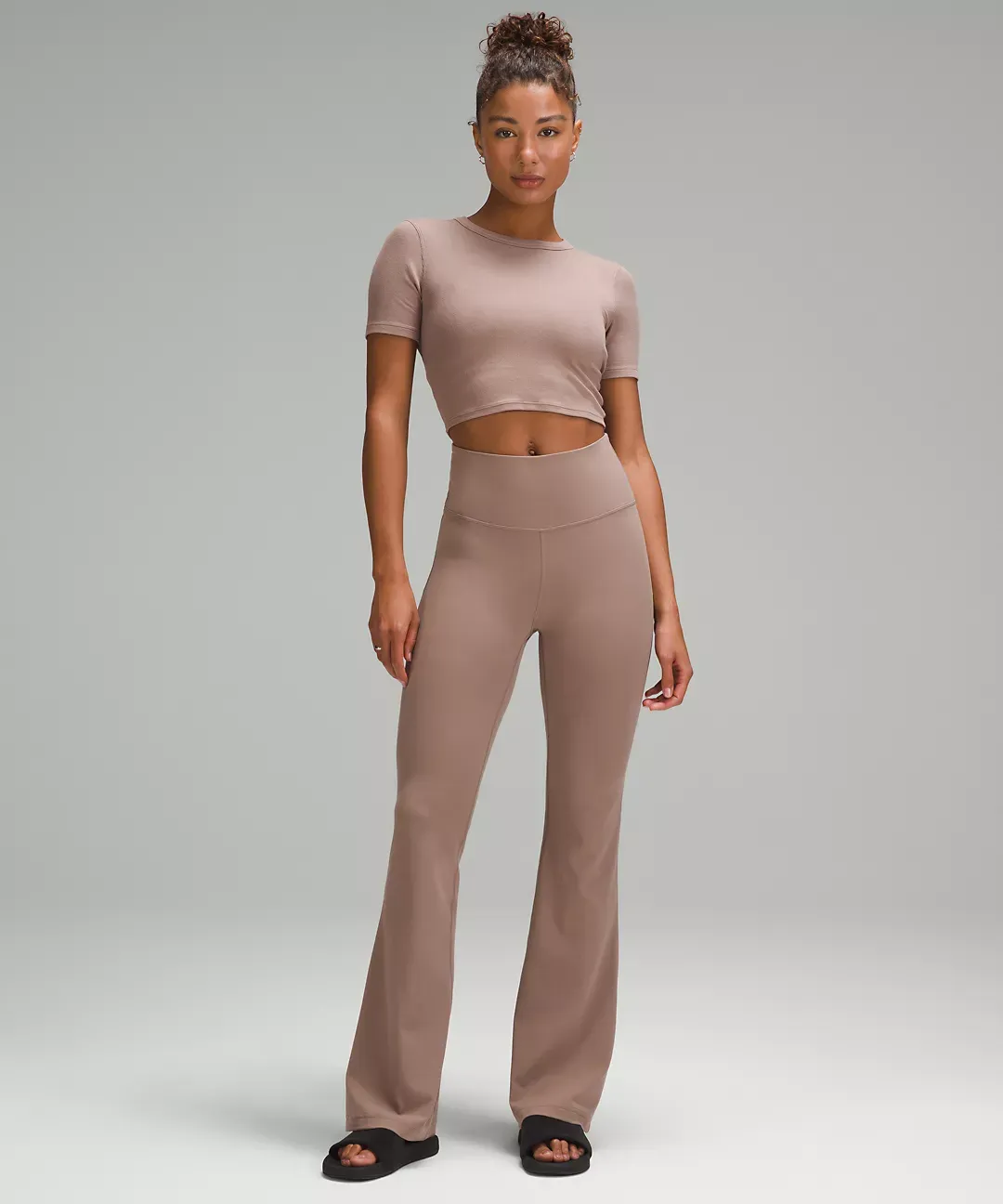 lululemon Groove Super-High-Rise Nulu Flared Pant Regular - Lululemon