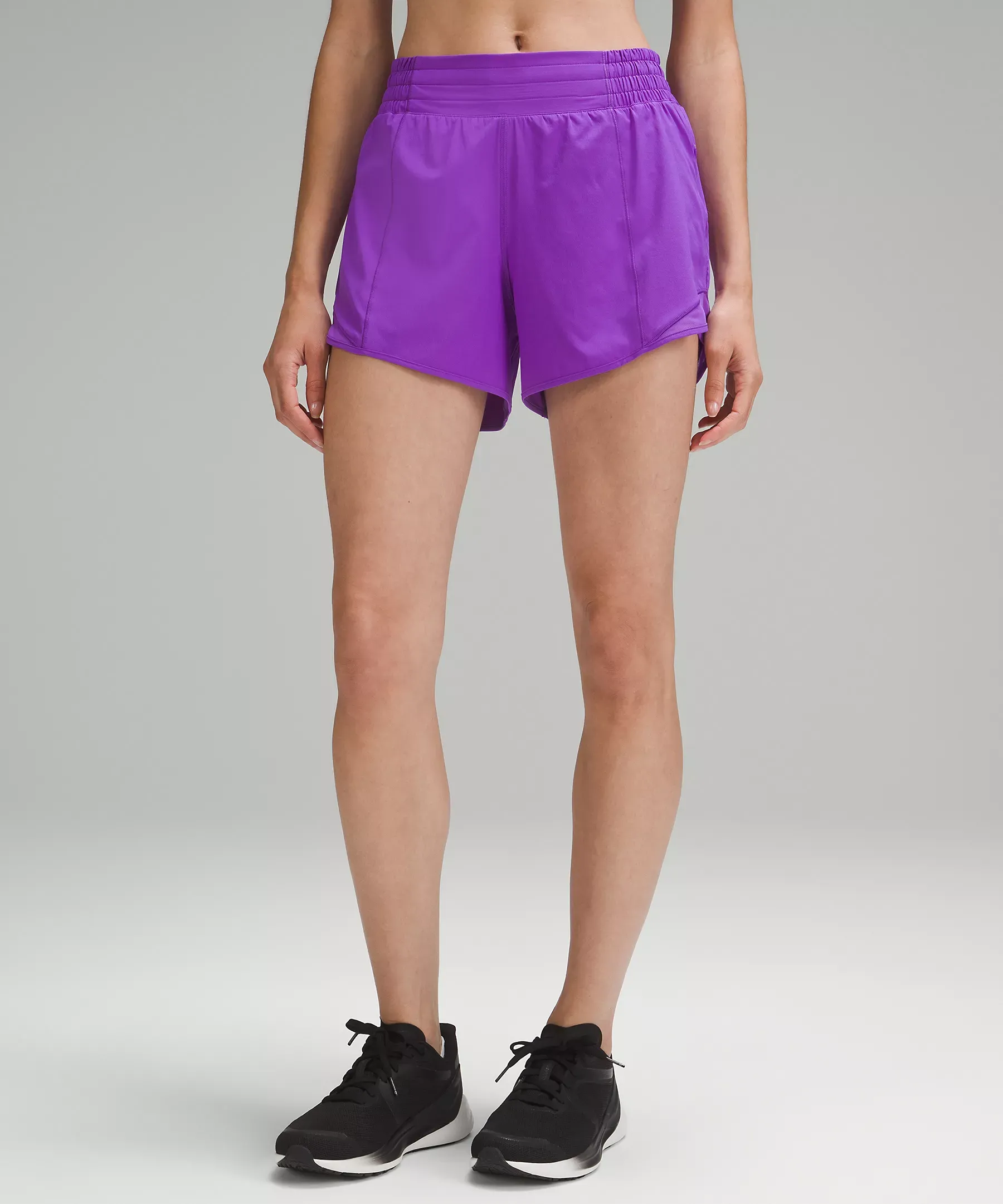 lululemon Hotty Hot High-Rise Lined Short 4′′ - Lululemon
