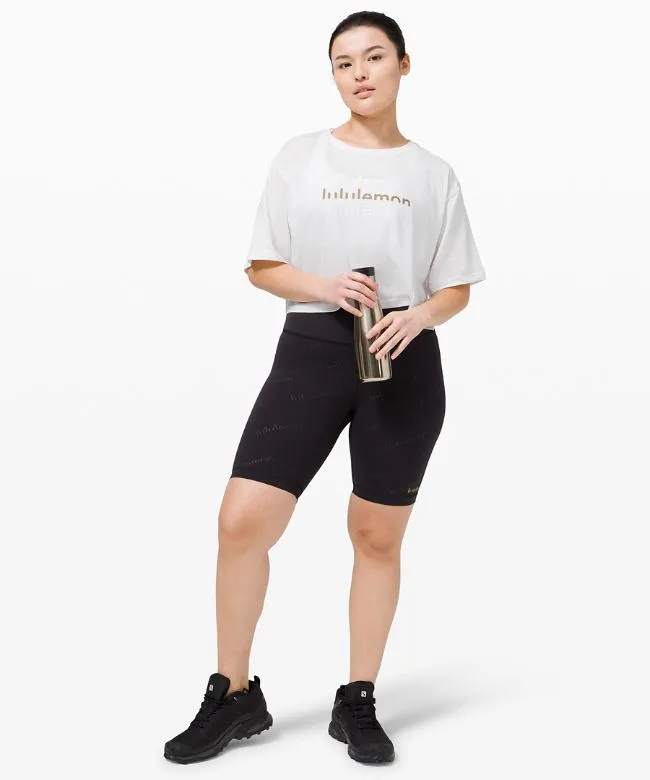 lululemon Cortes Crop T-Shirt Logo - Lululemon