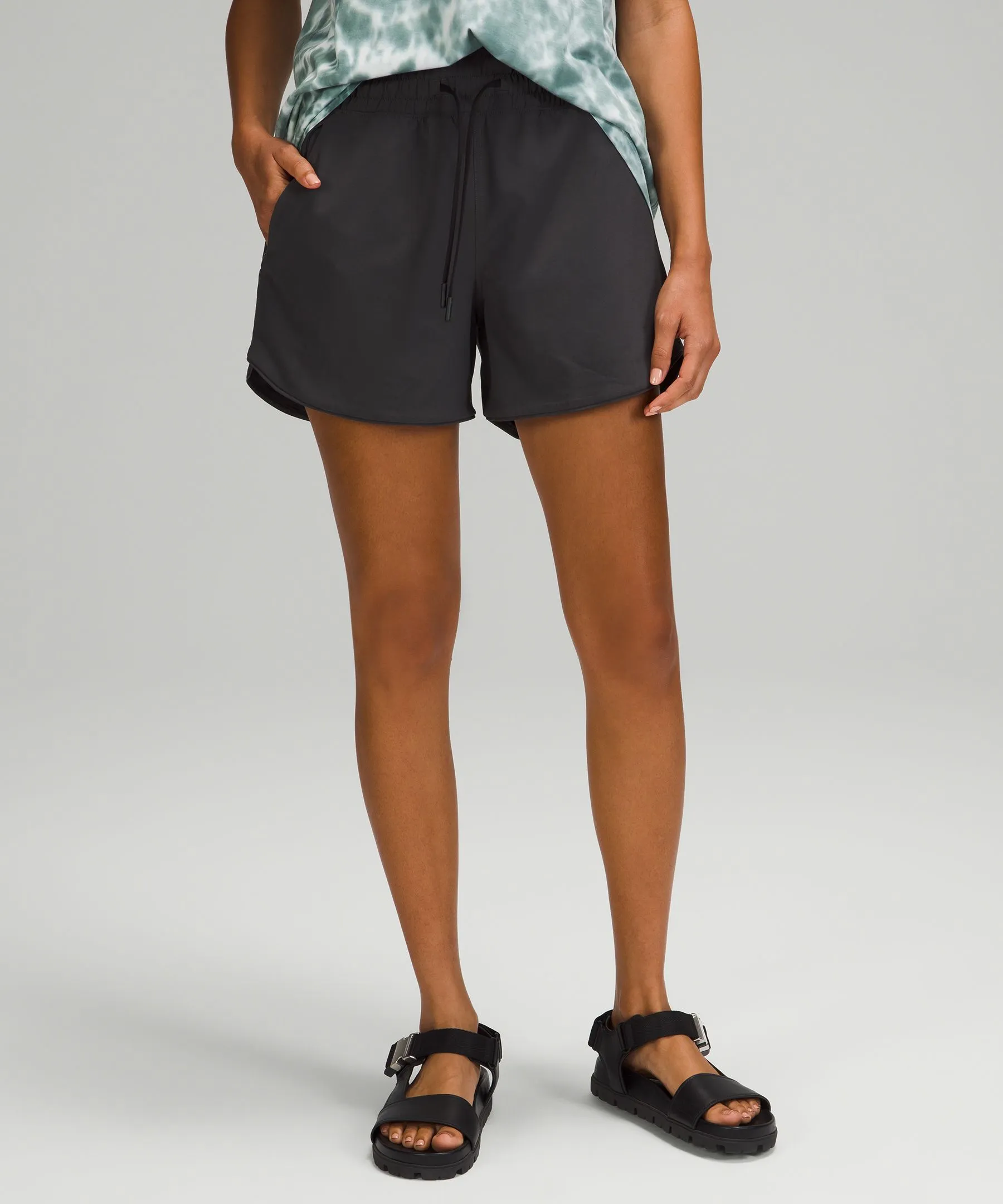 lululemon Choose a Side Reversible Super-High-Rise Short 4 - Lululemon